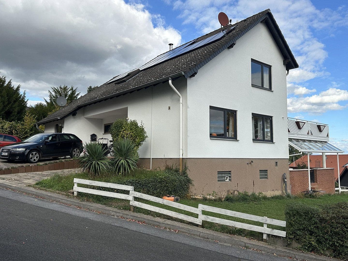 Predaj domu 300 m², pozemek 741 m², Laubenheim, Porýnie-Falcko Predaj domu 300 m², pozemek 741 m², Laubenheim, Porýnie-Falcko