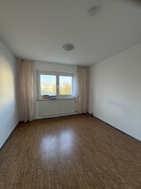 Predaj bytu 3-izbový 60 m², Grevesmühlener Str 27, Berlin, Berlín Predaj bytu 3-izbový 60 m², Grevesmühlener Str 27, Berlin, Berlín