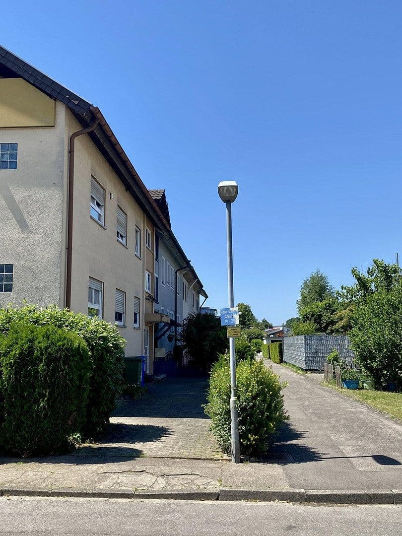 Predaj bytu 3-izbový 80 m², Teningen, Bádensko-Wurttembersko Predaj bytu 3-izbový 80 m², Teningen, Bádensko-Wurttembersko