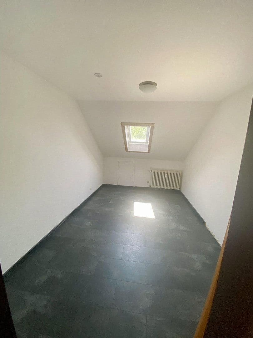 Predaj bytu 3-izbový 80 m², Teningen, Bádensko-Wurttembersko Predaj bytu 3-izbový 80 m², Teningen, Bádensko-Wurttembersko
