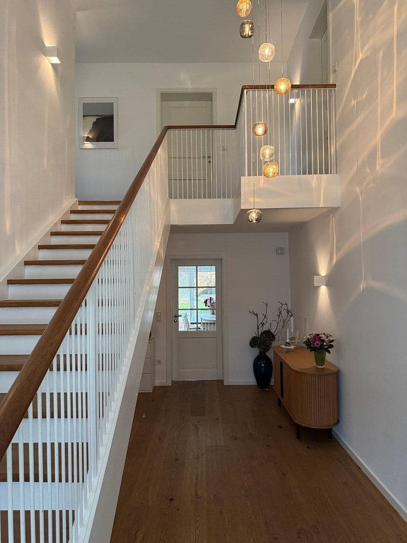 Predaj domu 138 m², pozemek 350 m², Jägerstraße 15, Bad Wiessee, Bavorsko Predaj domu 138 m², pozemek 350 m², Jägerstraße 15, Bad Wiessee, Bavorsko