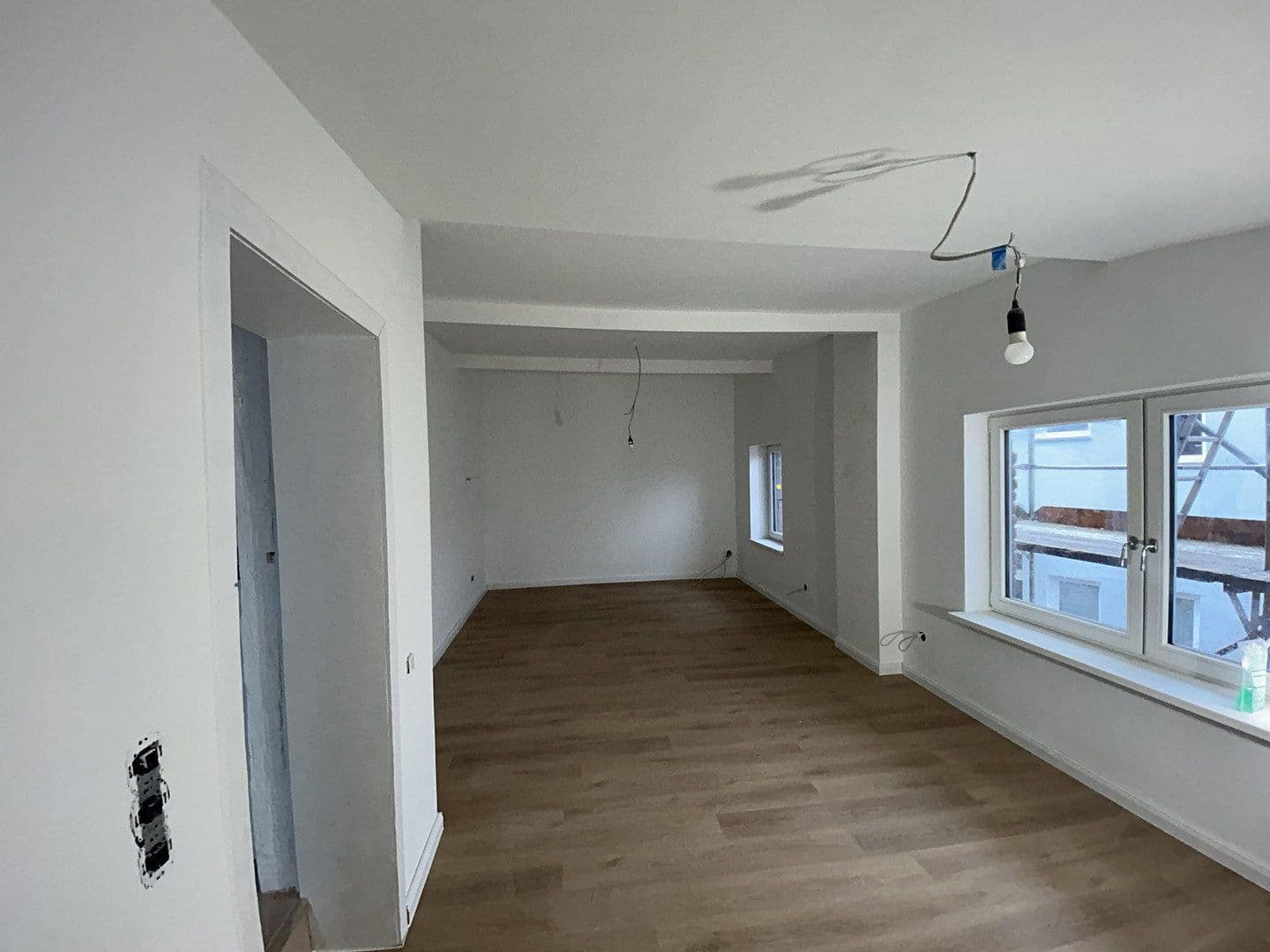 Prenájom bytu 3-izbový 130 m², Schlutuper Kirchstraße 3, LÜBECK, Šlezvicko-Holštajnsko Prenájom bytu 3-izbový 130 m², Schlutuper Kirchstraße 3, LÜBECK, Šlezvicko-Holštajnsko