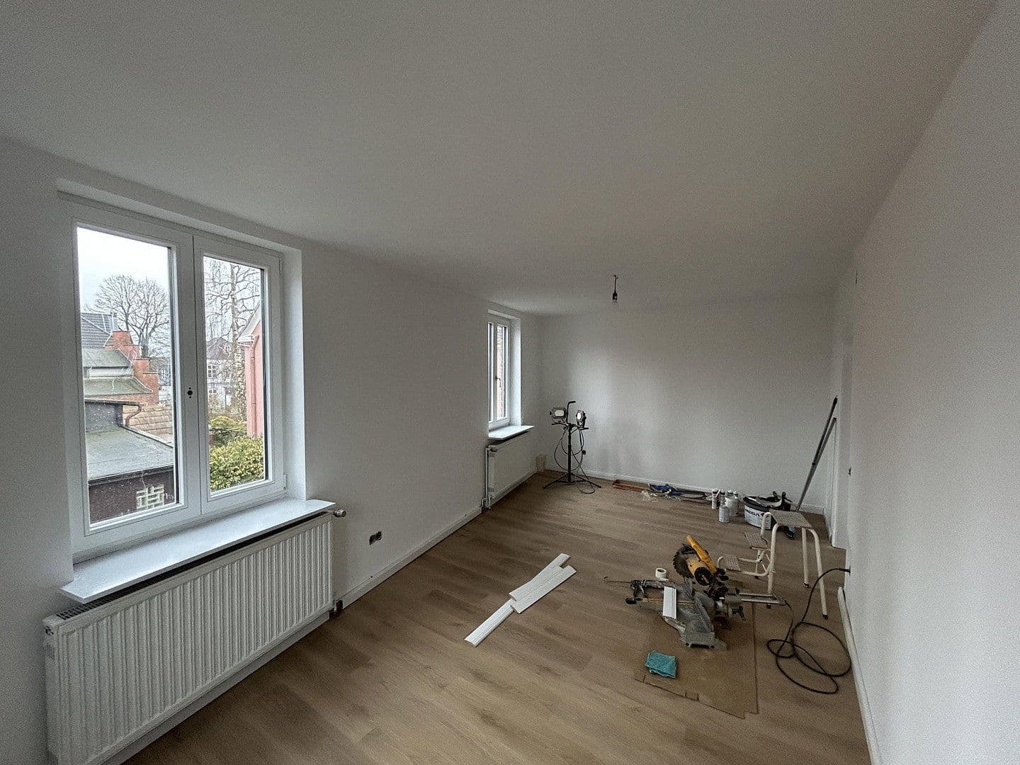Prenájom bytu 3-izbový 130 m², Schlutuper Kirchstraße 3, LÜBECK, Šlezvicko-Holštajnsko Prenájom bytu 3-izbový 130 m², Schlutuper Kirchstraße 3, LÜBECK, Šlezvicko-Holštajnsko