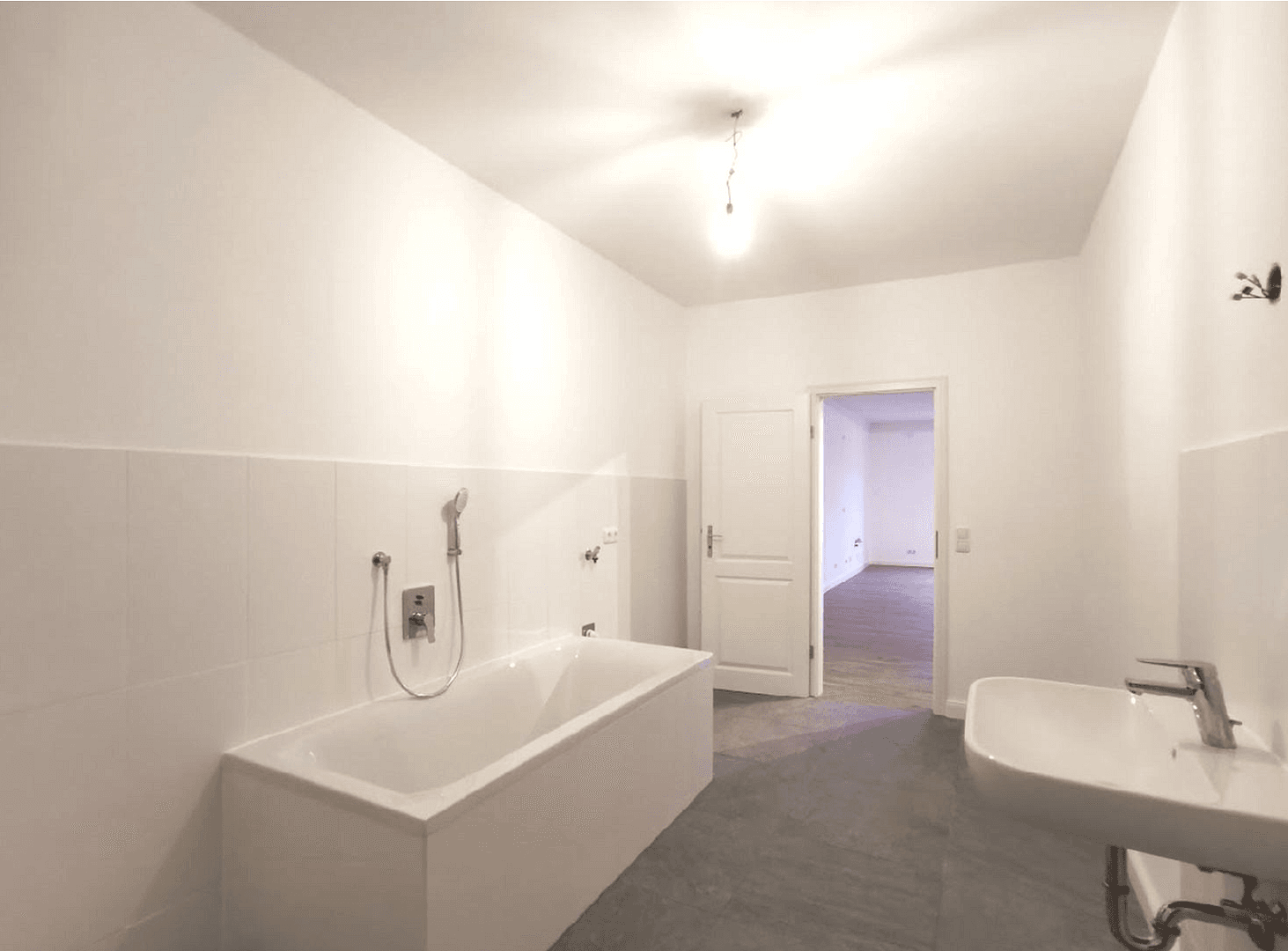 Prenájom bytu 2-izbový 110 m², Heutauer Str. 23, Siegsdorf, Bavorsko Prenájom bytu 2-izbový 110 m², Heutauer Str. 23, Siegsdorf, Bavorsko