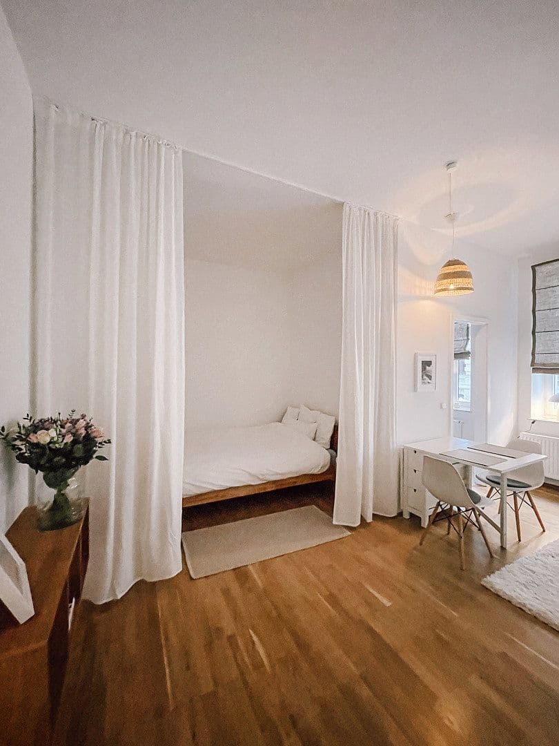 Prenájom bytu 1-izbový 41 m², Schenkendorfstraße 58, Leipzig, Sasko Prenájom bytu 1-izbový 41 m², Schenkendorfstraße 58, Leipzig, Sasko