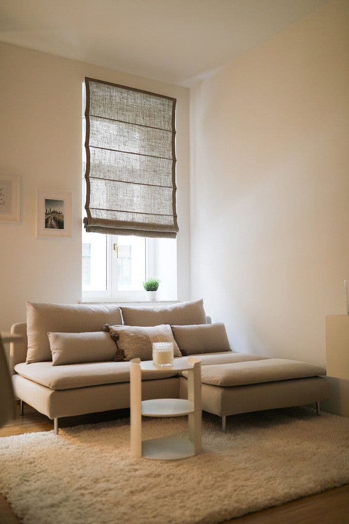 Prenájom bytu 1-izbový 41 m², Schenkendorfstraße 58, Leipzig, Sasko Prenájom bytu 1-izbový 41 m², Schenkendorfstraße 58, Leipzig, Sasko