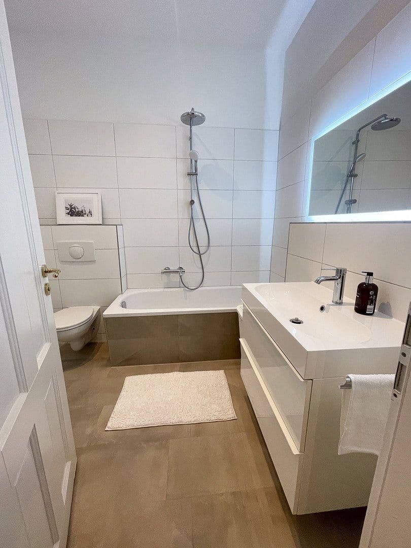 Prenájom bytu 1-izbový 41 m², Schenkendorfstraße 58, Leipzig, Sasko Prenájom bytu 1-izbový 41 m², Schenkendorfstraße 58, Leipzig, Sasko