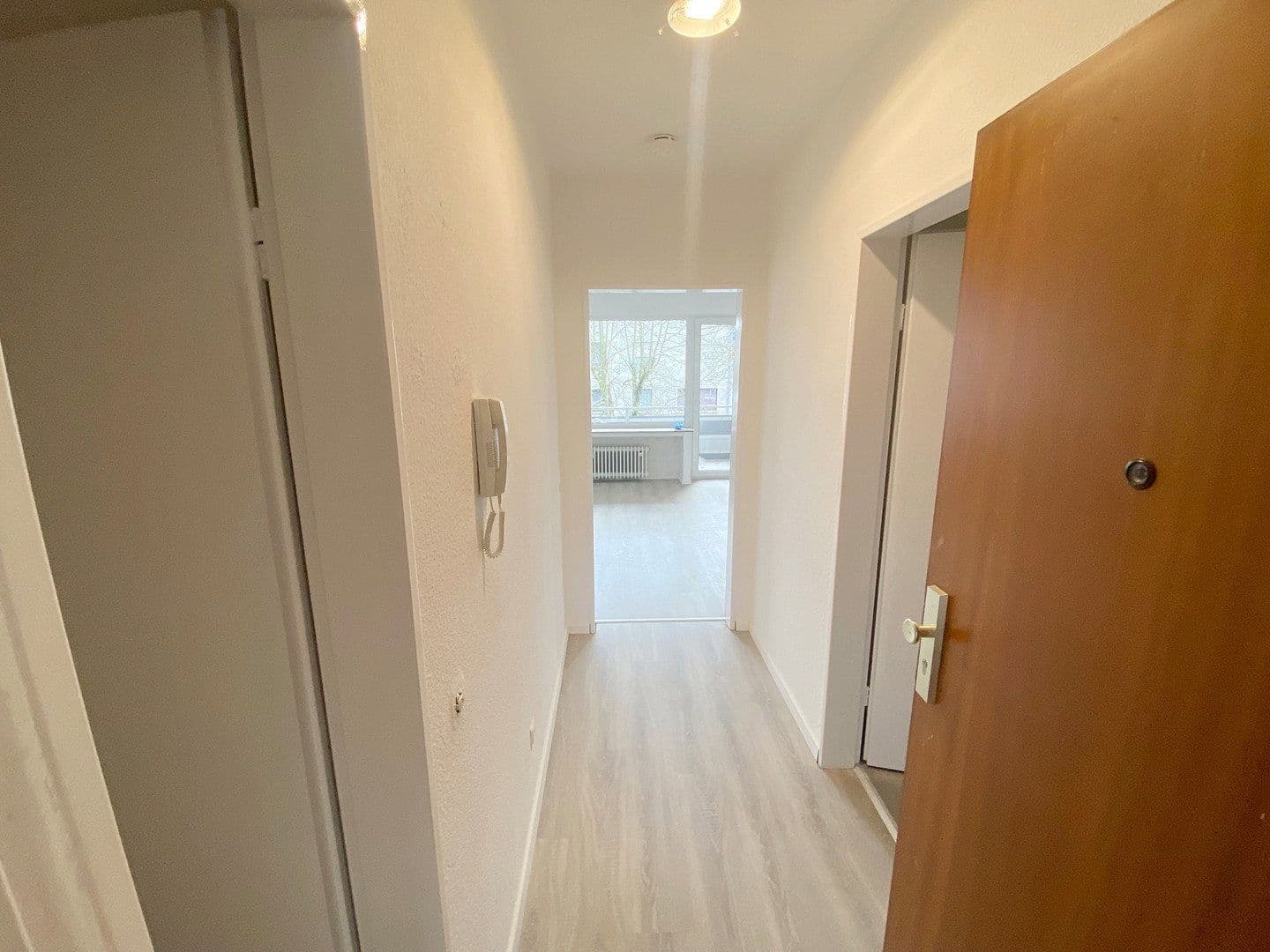 Prenájom bytu 1-izbový 34 m², Schwarzbachstr. 81, Mettmann, Severné Porýnie - Westfálsko Prenájom bytu 1-izbový 34 m², Schwarzbachstr. 81, Mettmann, Severné Porýnie - Westfálsko