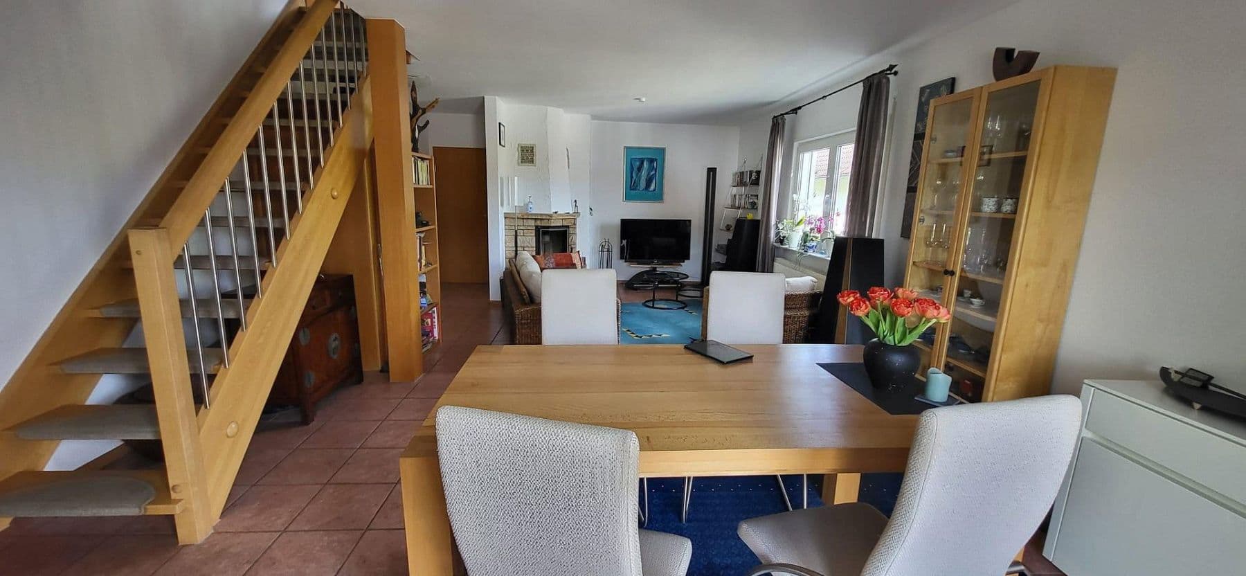 Prenájom bytu 3-izbový 140 m², Niedernhausen, Hesensko Prenájom bytu 3-izbový 140 m², Niedernhausen, Hesensko