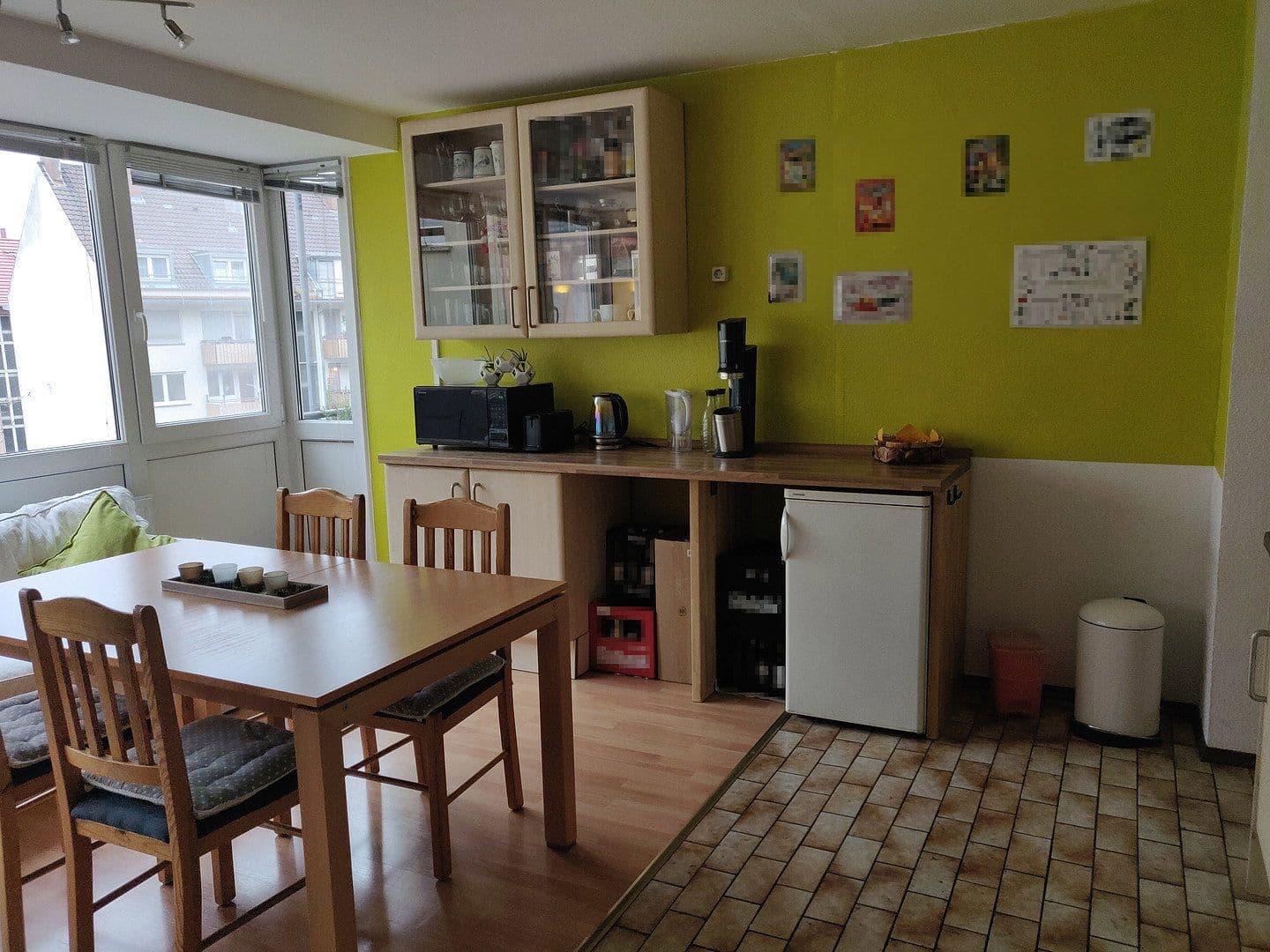 Prenájom bytu 3-izbový 97 m², Karlsruhe, Bádensko-Wurttembersko Prenájom bytu 3-izbový 97 m², Karlsruhe, Bádensko-Wurttembersko