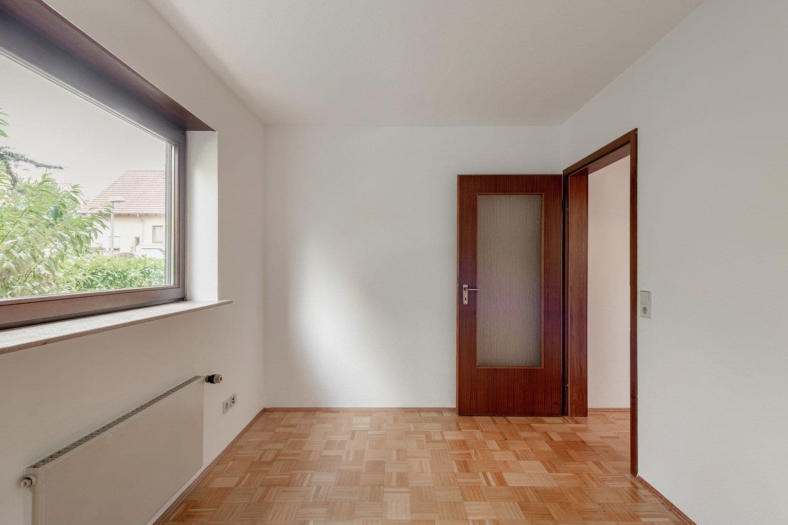 Prenájom bytu 4-izbový 132 m², Stuttgart, Bádensko-Wurttembersko Prenájom bytu 4-izbový 132 m², Stuttgart, Bádensko-Wurttembersko