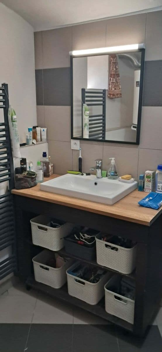 Prenájom bytu 1-izbový 28 m², Pod Žvahovem, Praha, Praha Prenájom bytu 1-izbový 28 m², Pod Žvahovem, Praha, Praha