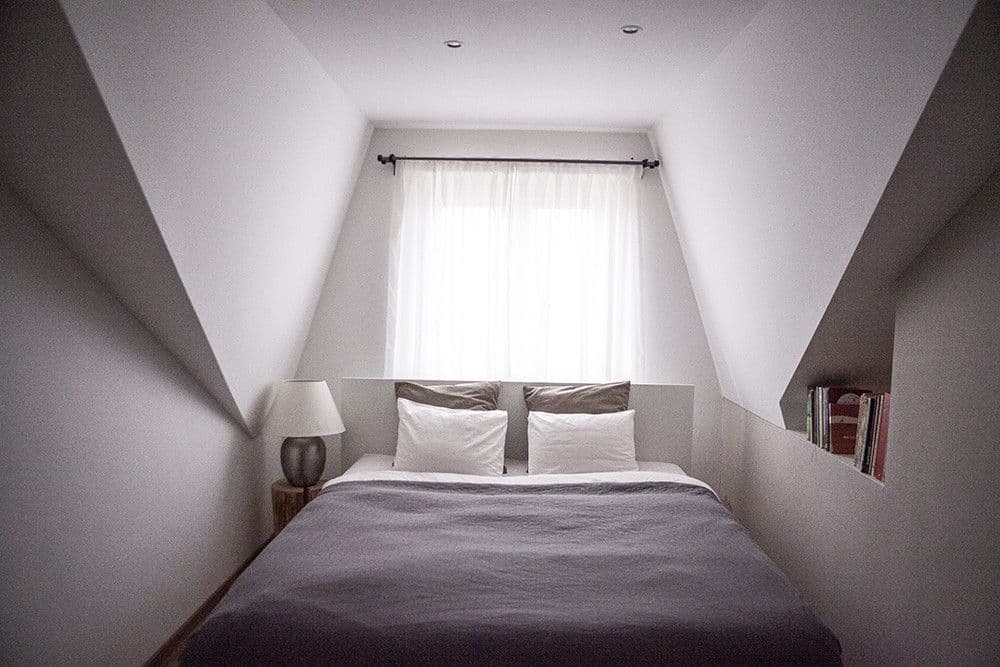 Prenájom bytu 3-izbový 95 m², Českobrodská, Praha, Praha Prenájom bytu 3-izbový 95 m², Českobrodská, Praha, Praha