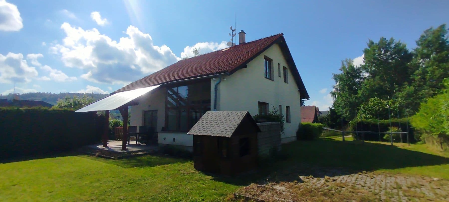 Prenájom bytu 190 m², Hrádecká, Liberec, Liberecký kraj Prenájom bytu 190 m², Hrádecká, Liberec, Liberecký kraj