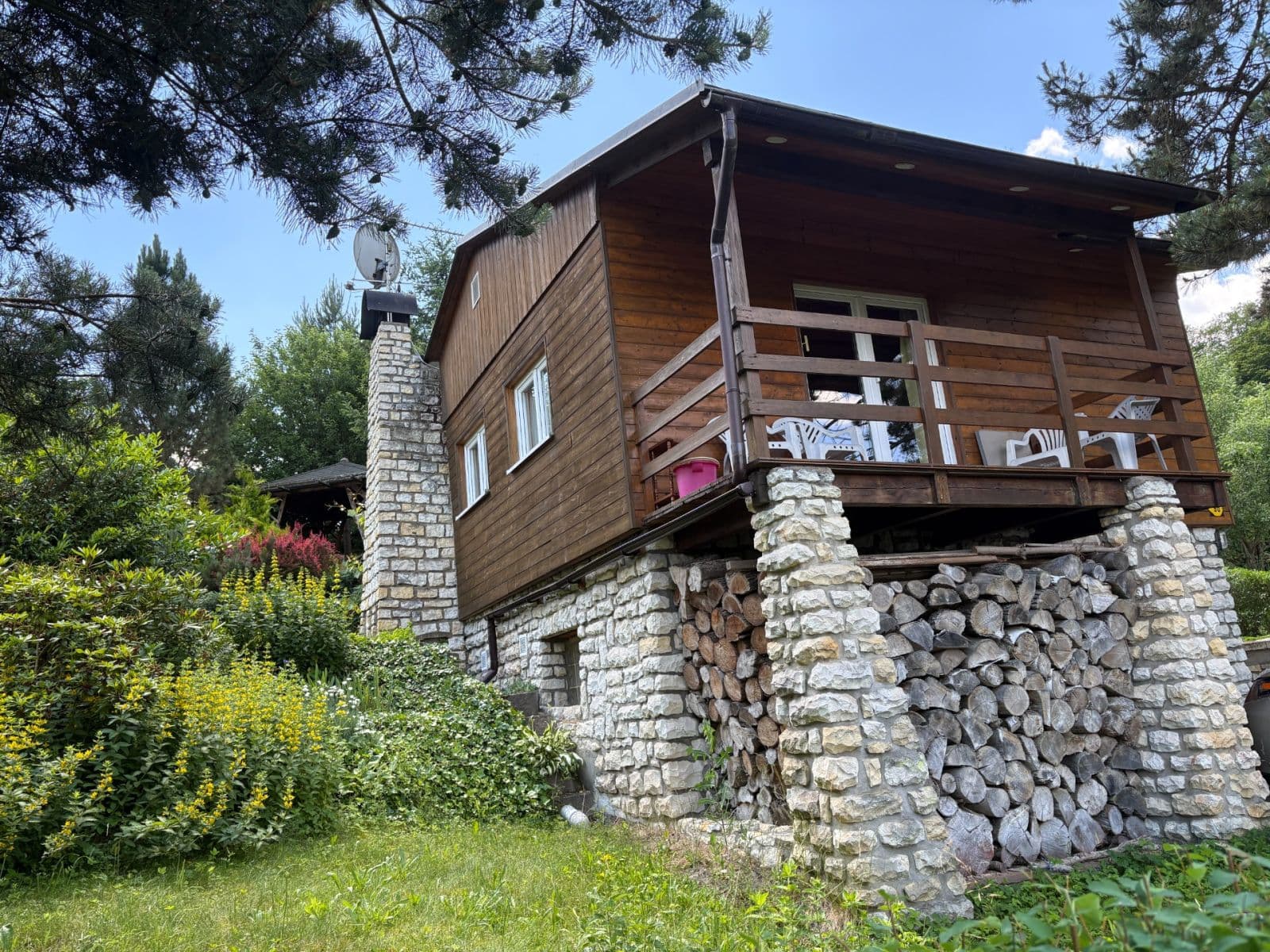 Predaj rekreačného objektu 61 m², pozemek 542 m², Čilá, Plzeňský kraj Predaj rekreačného objektu 61 m², pozemek 542 m², Čilá, Plzeňský kraj
