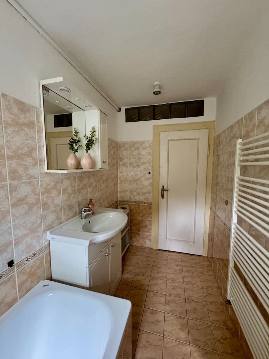 Prenájom bytu 2-izbový 41 m², Mlýnská, Liberec, Liberecký kraj Prenájom bytu 2-izbový 41 m², Mlýnská, Liberec, Liberecký kraj
