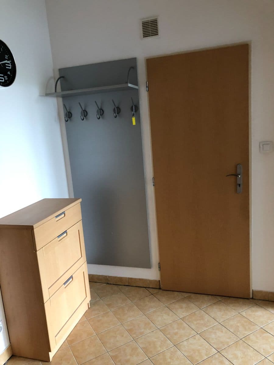 Prenájom bytu 2-izbový 48 m², Poděbradská, Praha, Praha Prenájom bytu 2-izbový 48 m², Poděbradská, Praha, Praha