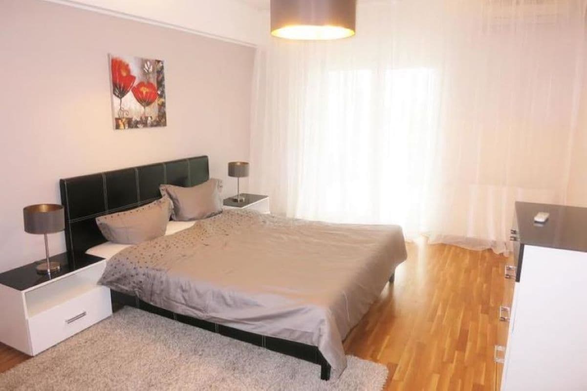 Prenájom bytu 2-izbový 69 m², Sudoměřská, Praha, Praha Prenájom bytu 2-izbový 69 m², Sudoměřská, Praha, Praha
