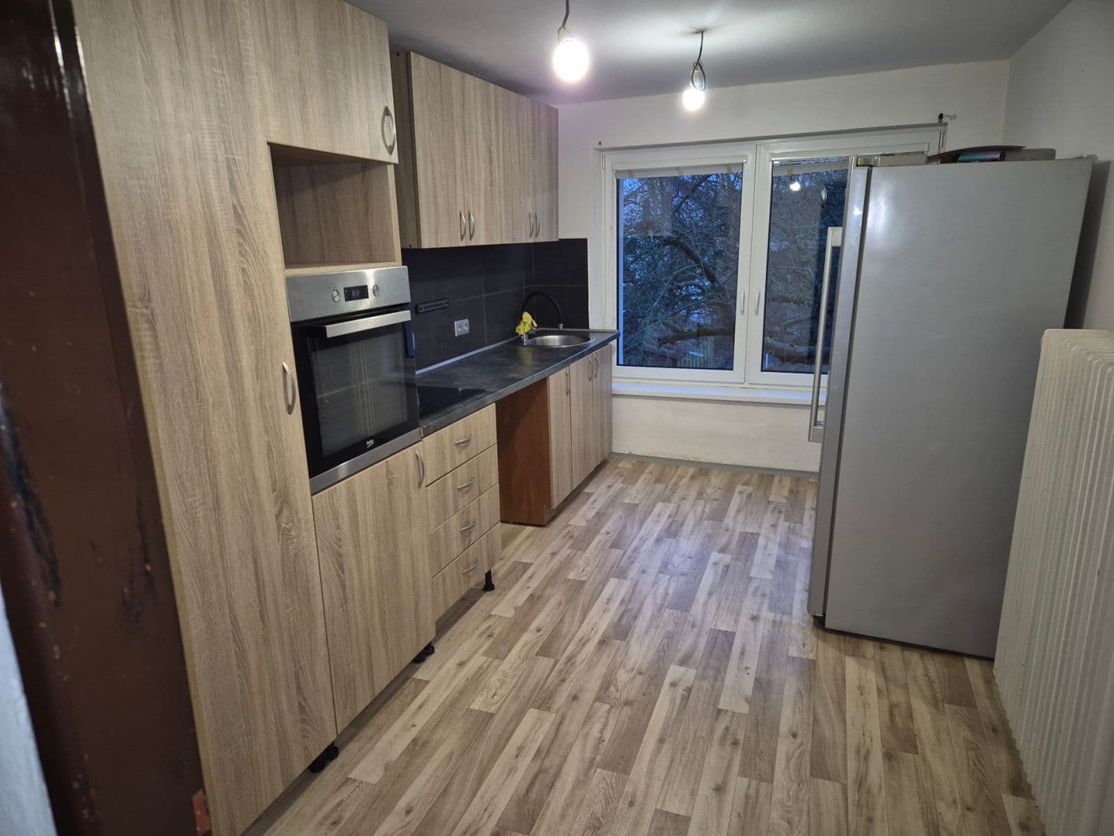 Prenájom bytu 3-izbový 90 m², Pod Špičákem, Česká Lípa, Liberecký kraj Prenájom bytu 3-izbový 90 m², Pod Špičákem, Česká Lípa, Liberecký kraj