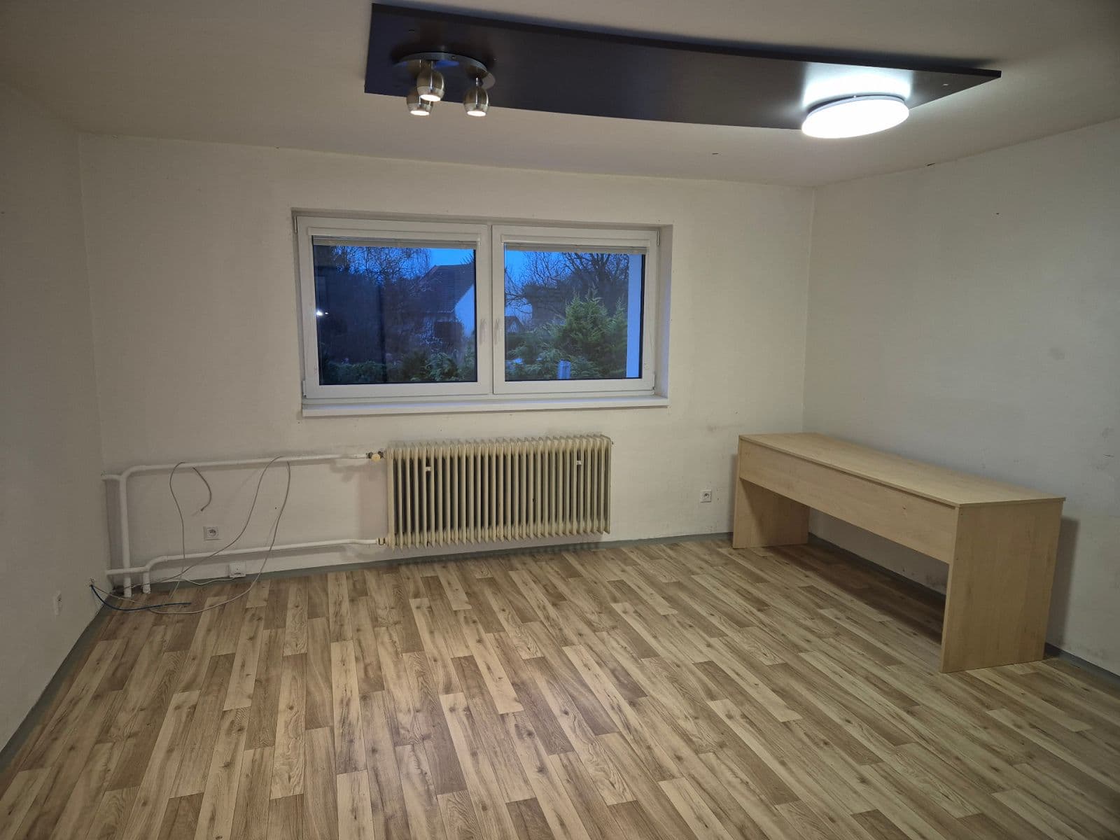 Prenájom bytu 3-izbový 90 m², Pod Špičákem, Česká Lípa, Liberecký kraj Prenájom bytu 3-izbový 90 m², Pod Špičákem, Česká Lípa, Liberecký kraj