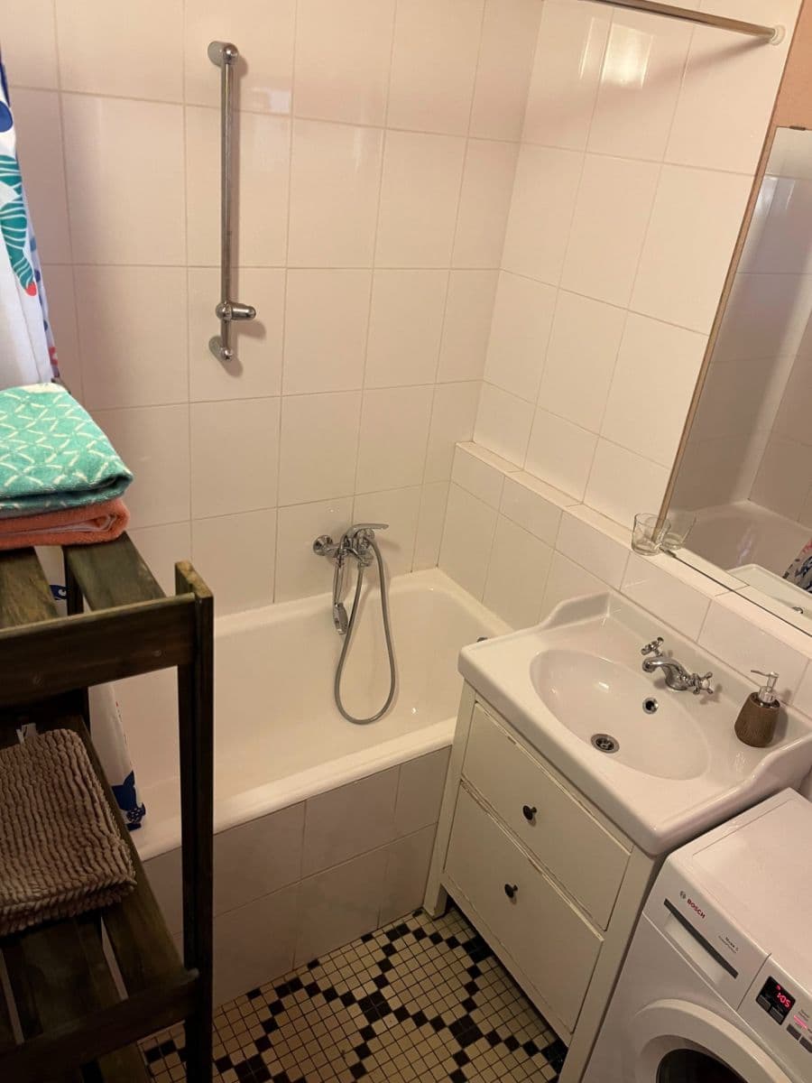 Predaj bytu 3-izbový 60 m², Račianska, Nové Mesto, Bratislavský kraj Predaj bytu 3-izbový 60 m², Račianska, Nové Mesto, Bratislavský kraj