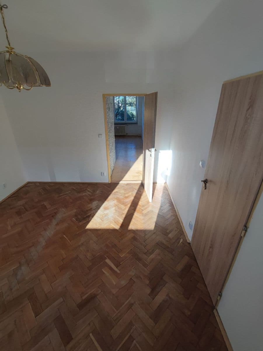 Predaj bytu 2-izbový 50 m², Skalníkova, Mariánské Lázně, Karlovarský kraj Predaj bytu 2-izbový 50 m², Skalníkova, Mariánské Lázně, Karlovarský kraj