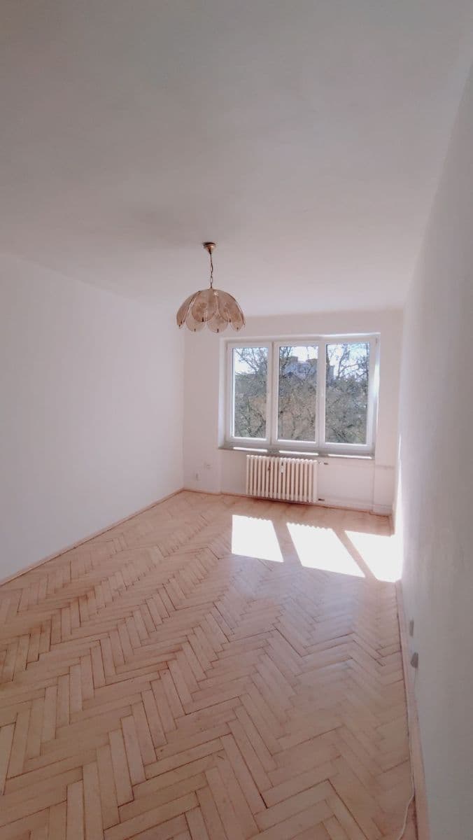 Predaj bytu 2-izbový 50 m², Skalníkova, Mariánské Lázně, Karlovarský kraj Predaj bytu 2-izbový 50 m², Skalníkova, Mariánské Lázně, Karlovarský kraj