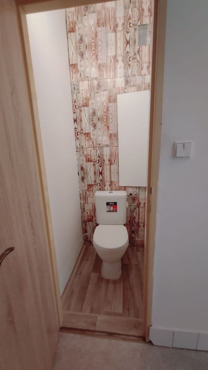Predaj bytu 2-izbový 50 m², Skalníkova, Mariánské Lázně, Karlovarský kraj Predaj bytu 2-izbový 50 m², Skalníkova, Mariánské Lázně, Karlovarský kraj