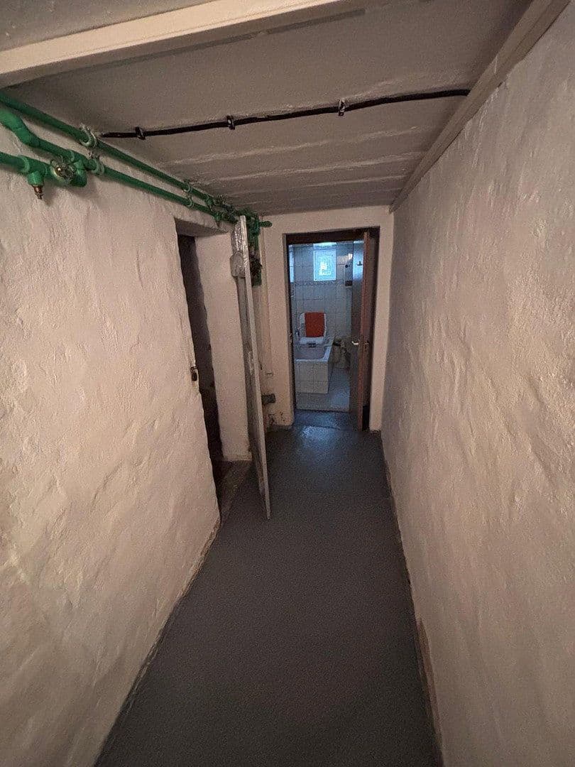 Predaj domu 100 m², pozemek 1.400 m², Braunsdorfer Straße 28, Freital, Sasko Predaj domu 100 m², pozemek 1.400 m², Braunsdorfer Straße 28, Freital, Sasko