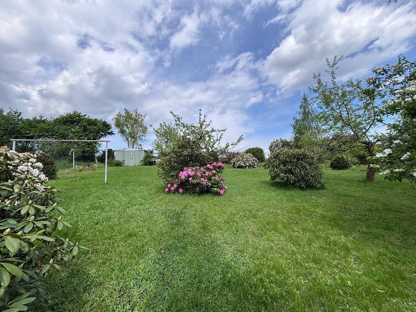 Predaj domu 100 m², pozemek 1.400 m², Braunsdorfer Straße 28, Freital, Sasko Predaj domu 100 m², pozemek 1.400 m², Braunsdorfer Straße 28, Freital, Sasko