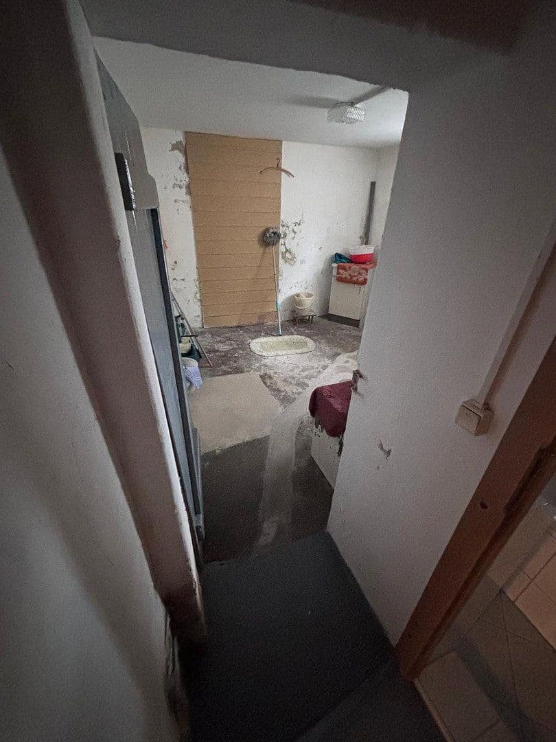 Predaj domu 100 m², pozemek 1.400 m², Braunsdorfer Straße 28, Freital, Sasko Predaj domu 100 m², pozemek 1.400 m², Braunsdorfer Straße 28, Freital, Sasko
