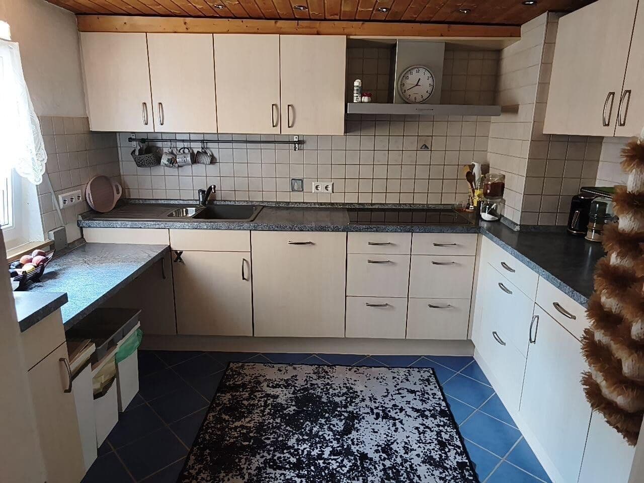 Prenájom bytu 4-izbový 101 m², Ludwig-Thoma-Str. 21, Albstadt, Bádensko-Wurttembersko Prenájom bytu 4-izbový 101 m², Ludwig-Thoma-Str. 21, Albstadt, Bádensko-Wurttembersko