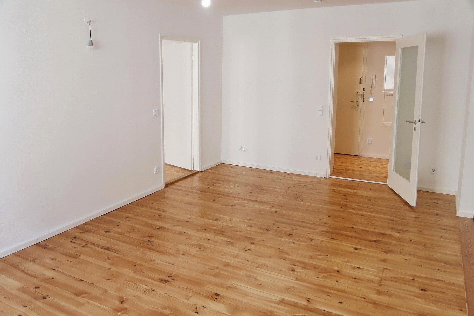 Predaj bytu 3-izbový 71 m², München, Bavorsko Predaj bytu 3-izbový 71 m², München, Bavorsko