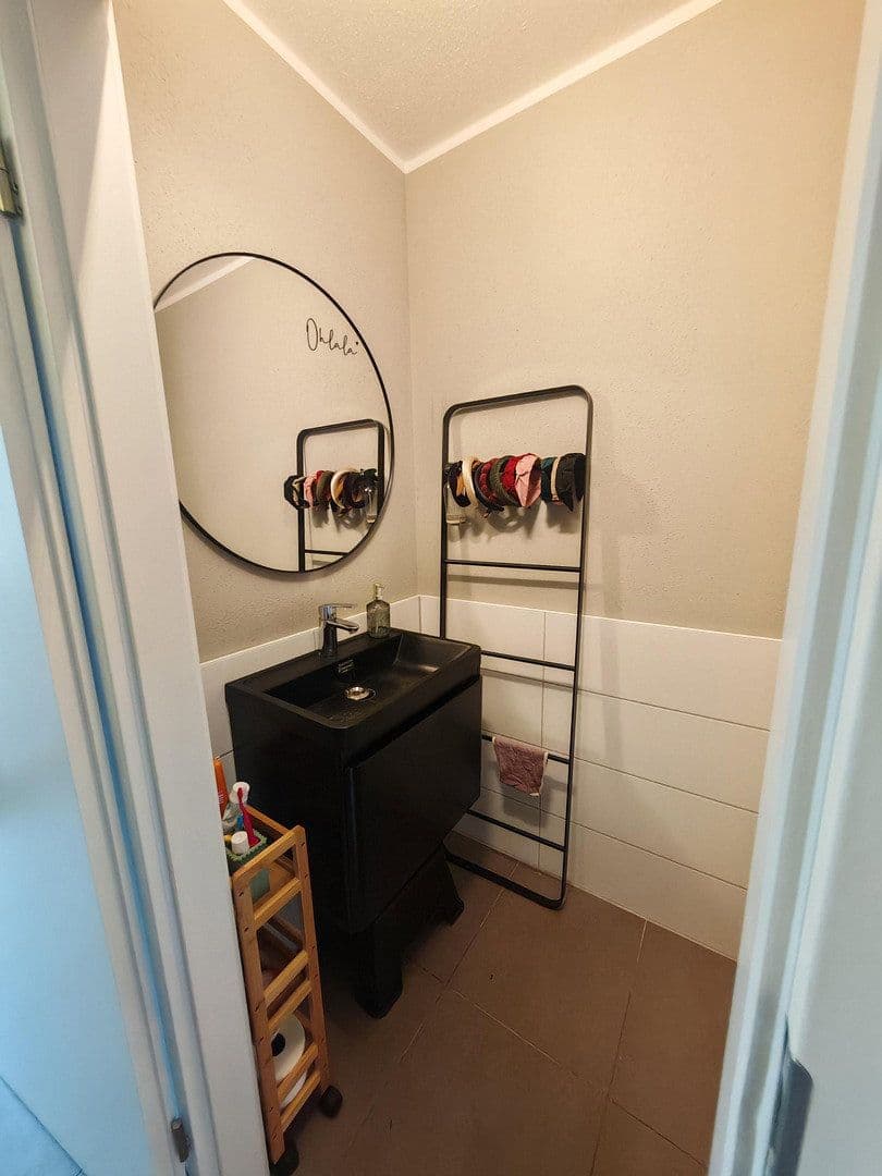 Predaj domu 145 m², pozemek 273 m², Gelsenkirchen, Severné Porýnie - Westfálsko Predaj domu 145 m², pozemek 273 m², Gelsenkirchen, Severné Porýnie - Westfálsko