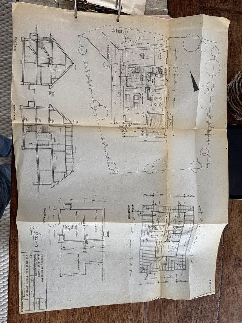 Predaj domu 140 m², pozemek 663 m², Kantstraße 54, Flensburg, Šlezvicko-Holštajnsko Predaj domu 140 m², pozemek 663 m², Kantstraße 54, Flensburg, Šlezvicko-Holštajnsko