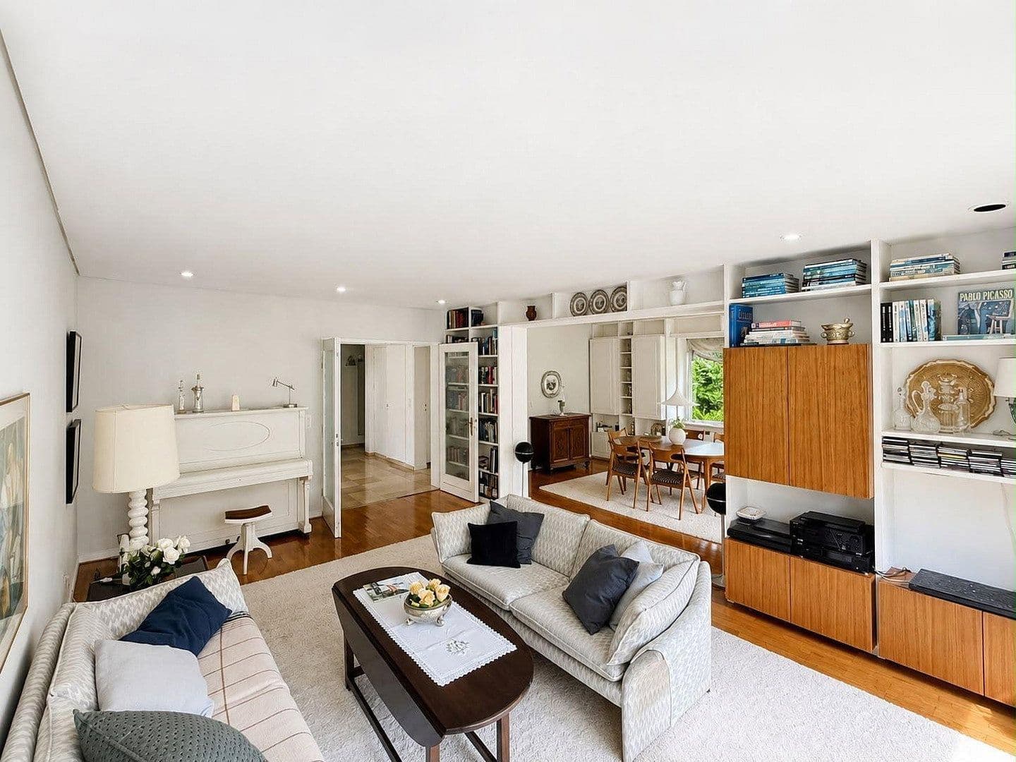 Predaj domu 140 m², pozemek 663 m², Kantstraße 54, Flensburg, Šlezvicko-Holštajnsko Predaj domu 140 m², pozemek 663 m², Kantstraße 54, Flensburg, Šlezvicko-Holštajnsko
