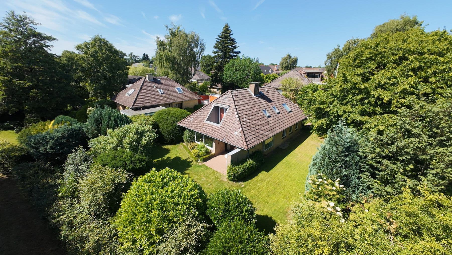 Predaj domu 140 m², pozemek 663 m², Kantstraße 54, Flensburg, Šlezvicko-Holštajnsko Predaj domu 140 m², pozemek 663 m², Kantstraße 54, Flensburg, Šlezvicko-Holštajnsko