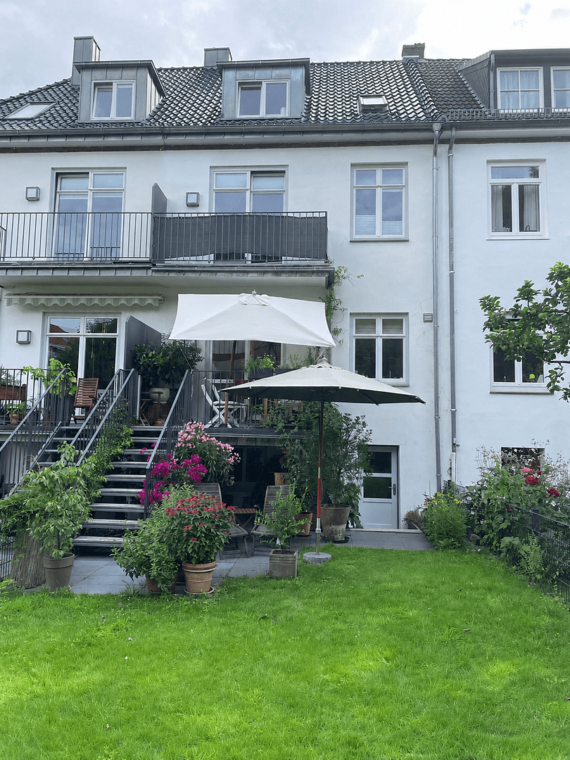 Prenájom domu 170 m², pozemek 184 m², Bremen, Brémy Prenájom domu 170 m², pozemek 184 m², Bremen, Brémy