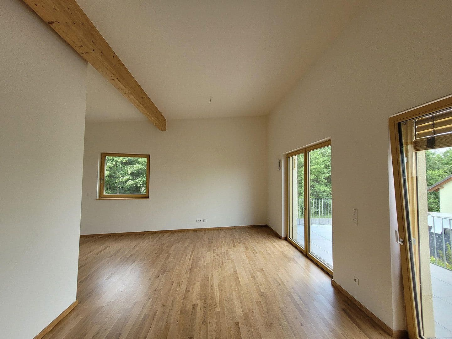 Prenájom bytu 2-izbový 81 m², Hafenstraße 8A, Markkleeberg, Sasko Prenájom bytu 2-izbový 81 m², Hafenstraße 8A, Markkleeberg, Sasko