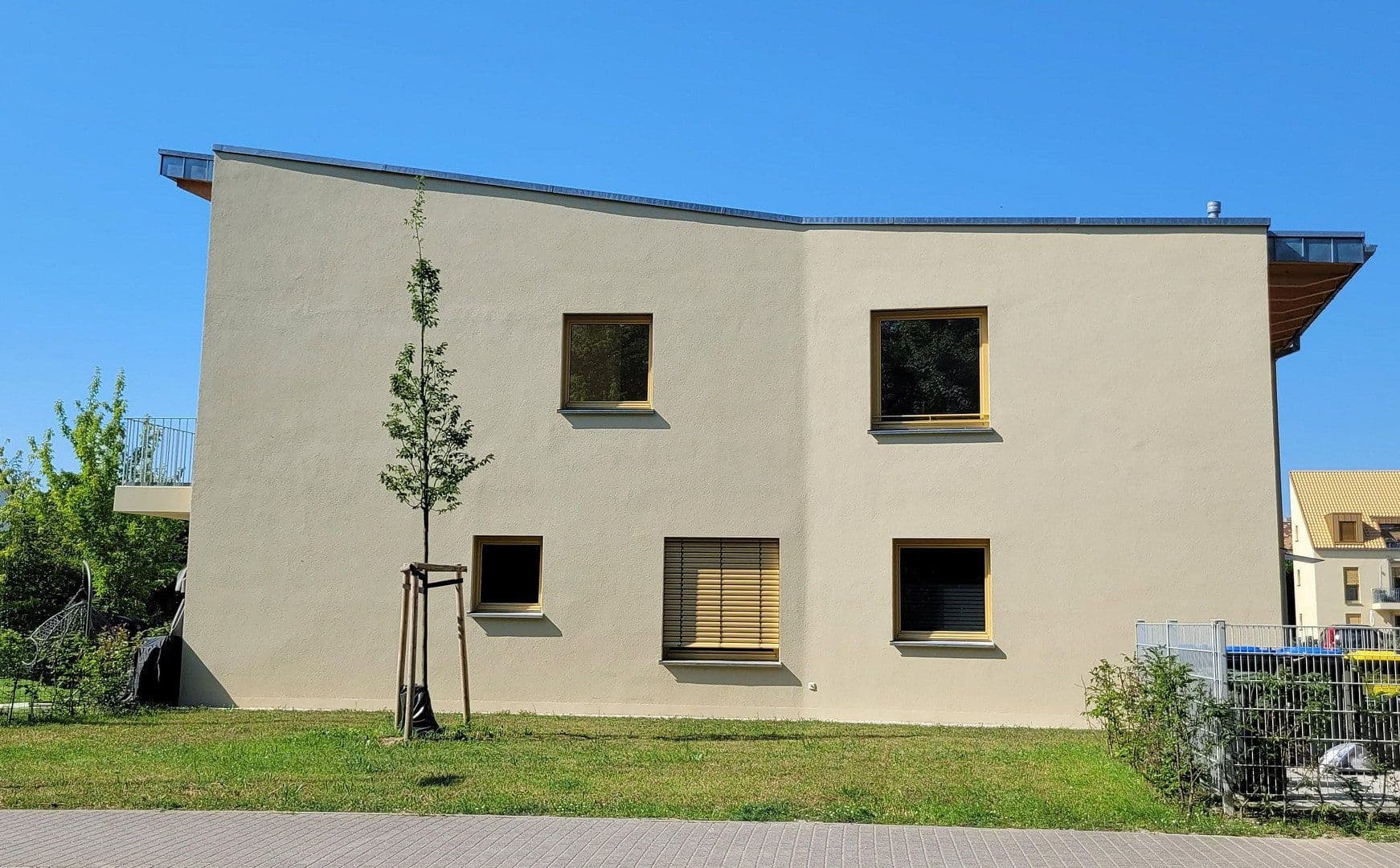 Prenájom bytu 2-izbový 81 m², Hafenstraße 8A, Markkleeberg, Sasko Prenájom bytu 2-izbový 81 m², Hafenstraße 8A, Markkleeberg, Sasko