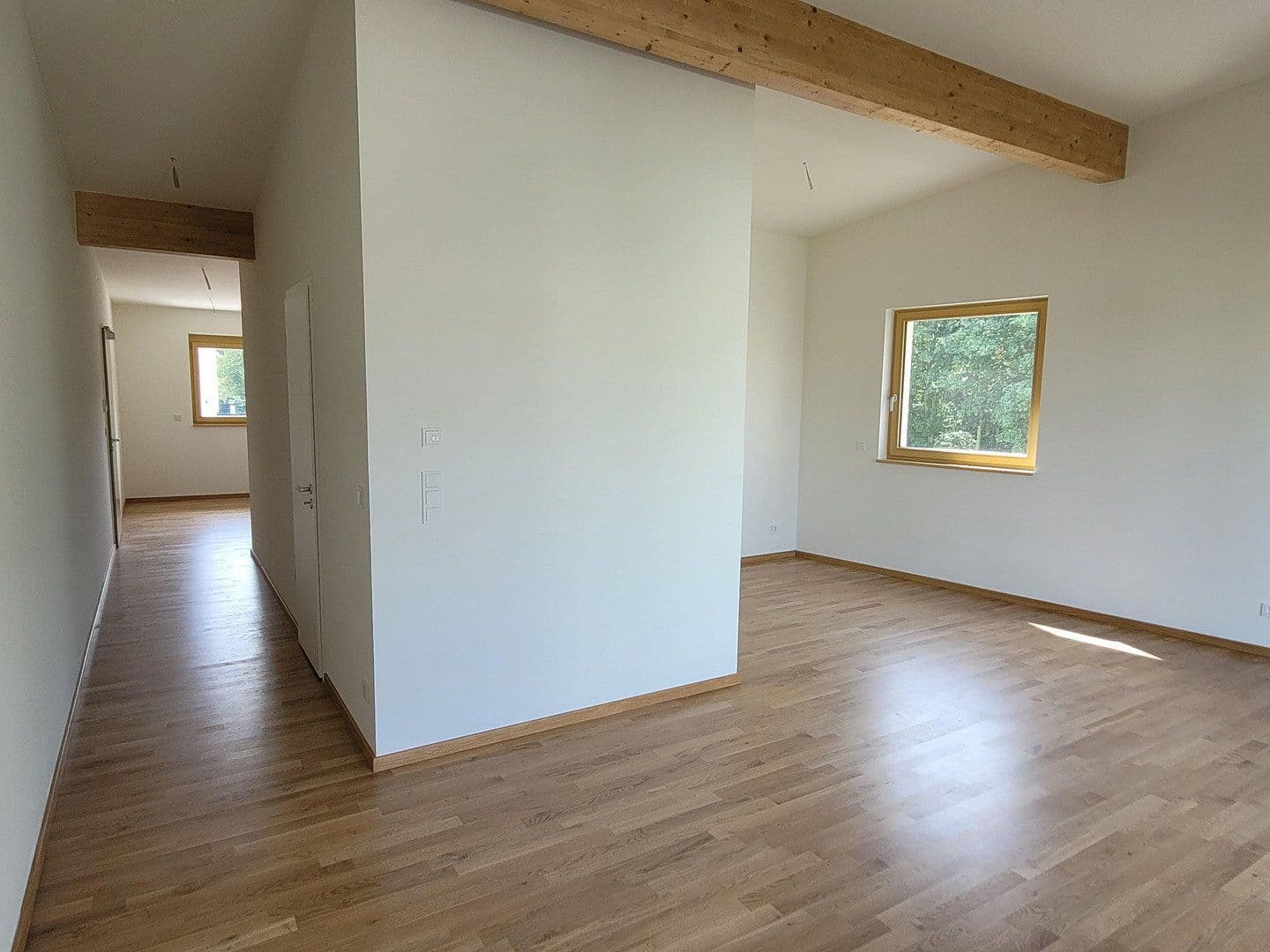 Prenájom bytu 2-izbový 81 m², Hafenstraße 8A, Markkleeberg, Sasko Prenájom bytu 2-izbový 81 m², Hafenstraße 8A, Markkleeberg, Sasko