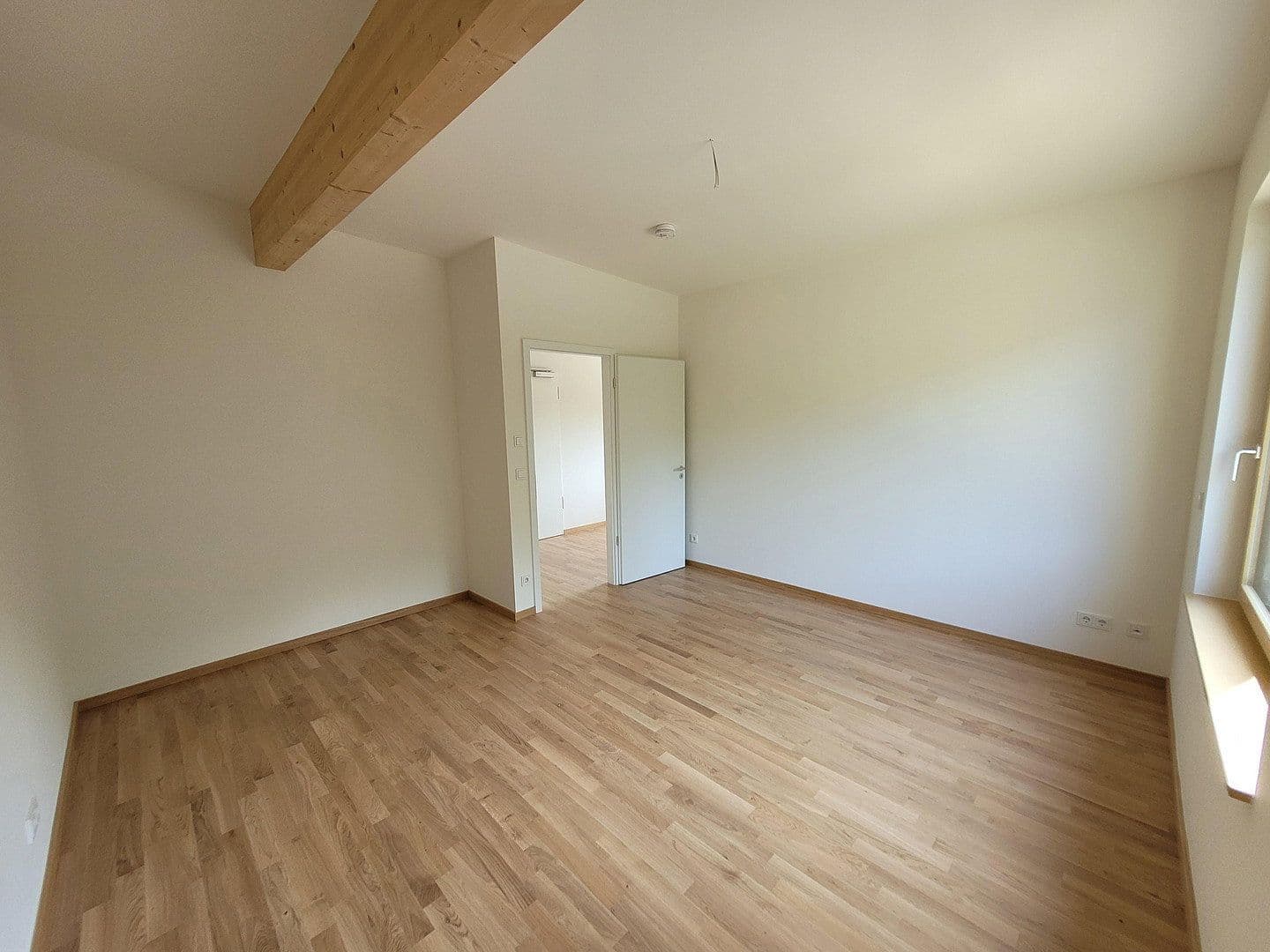 Prenájom bytu 2-izbový 81 m², Hafenstraße 8A, Markkleeberg, Sasko Prenájom bytu 2-izbový 81 m², Hafenstraße 8A, Markkleeberg, Sasko