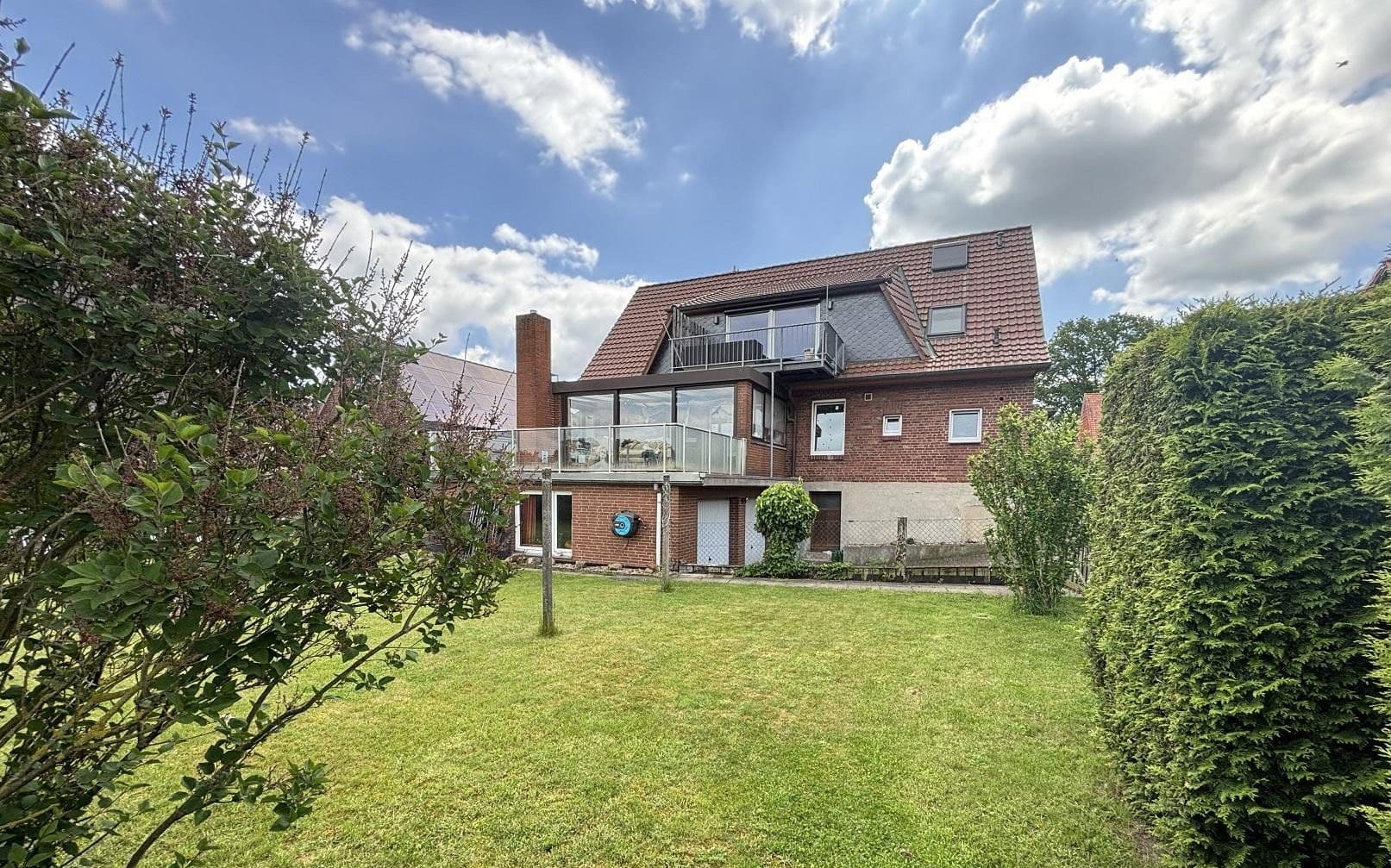 Prenájom bytu 3-izbový 122 m², Rehburger Str. 35, Rehburg-Loccum, Dolné Sasko Prenájom bytu 3-izbový 122 m², Rehburger Str. 35, Rehburg-Loccum, Dolné Sasko