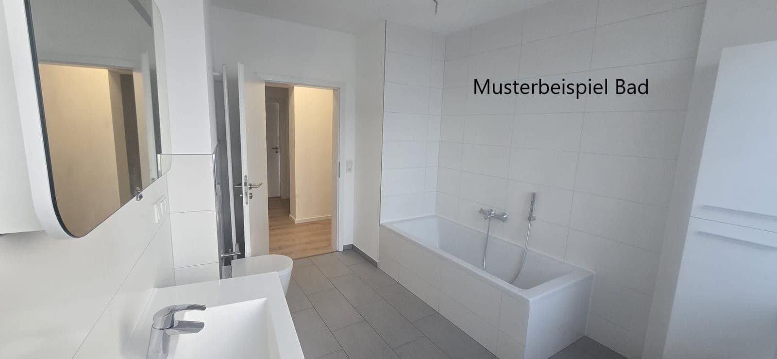 Prenájom bytu 3-izbový 122 m², Rehburger Str. 35, Rehburg-Loccum, Dolné Sasko Prenájom bytu 3-izbový 122 m², Rehburger Str. 35, Rehburg-Loccum, Dolné Sasko
