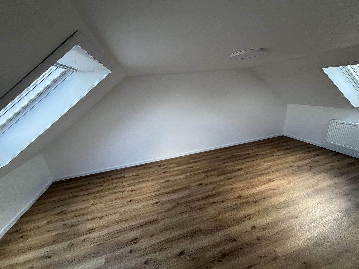Predaj bytu 5-izbový 120 m², Niederwerrn, Bavorsko Predaj bytu 5-izbový 120 m², Niederwerrn, Bavorsko