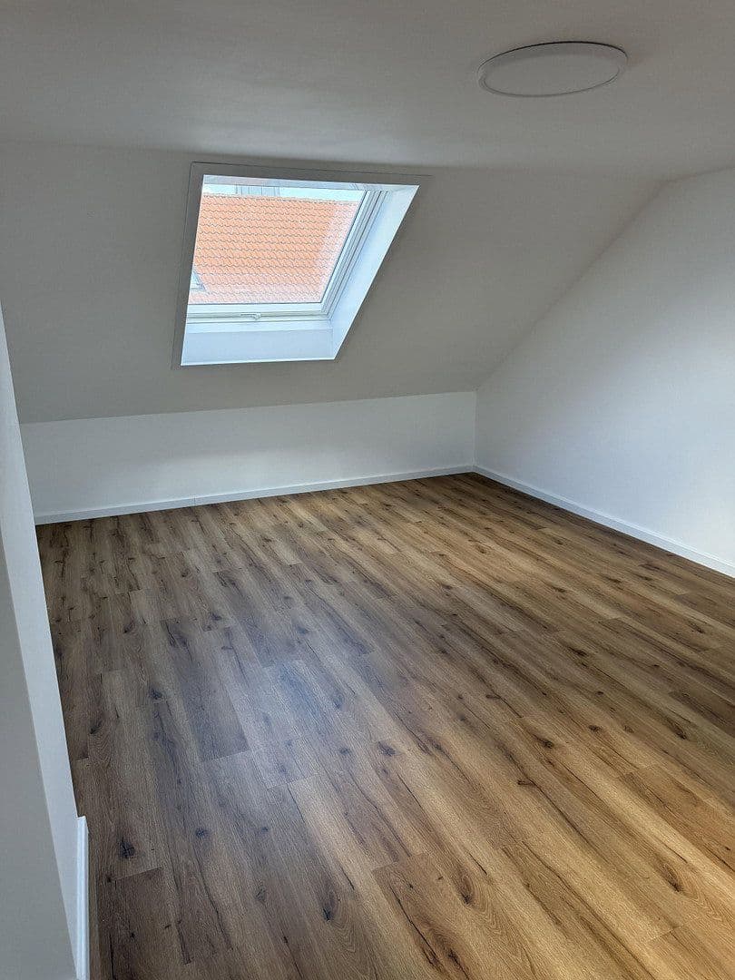 Predaj bytu 5-izbový 120 m², Niederwerrn, Bavorsko Predaj bytu 5-izbový 120 m², Niederwerrn, Bavorsko