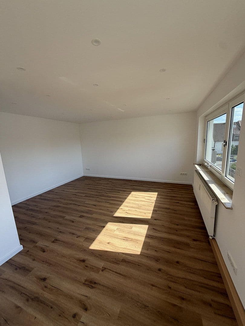 Predaj bytu 5-izbový 120 m², Niederwerrn, Bavorsko Predaj bytu 5-izbový 120 m², Niederwerrn, Bavorsko