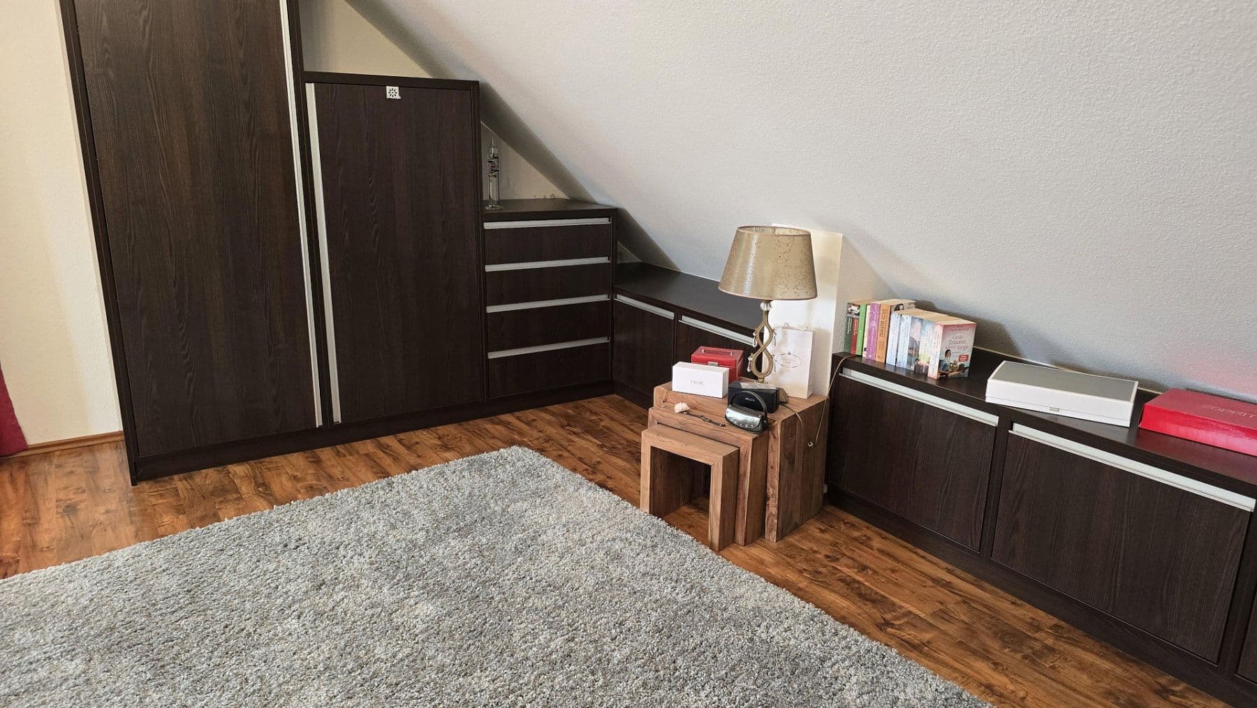 Predaj domu 140 m², pozemek 234 m², Mainhausen, Hesensko Predaj domu 140 m², pozemek 234 m², Mainhausen, Hesensko