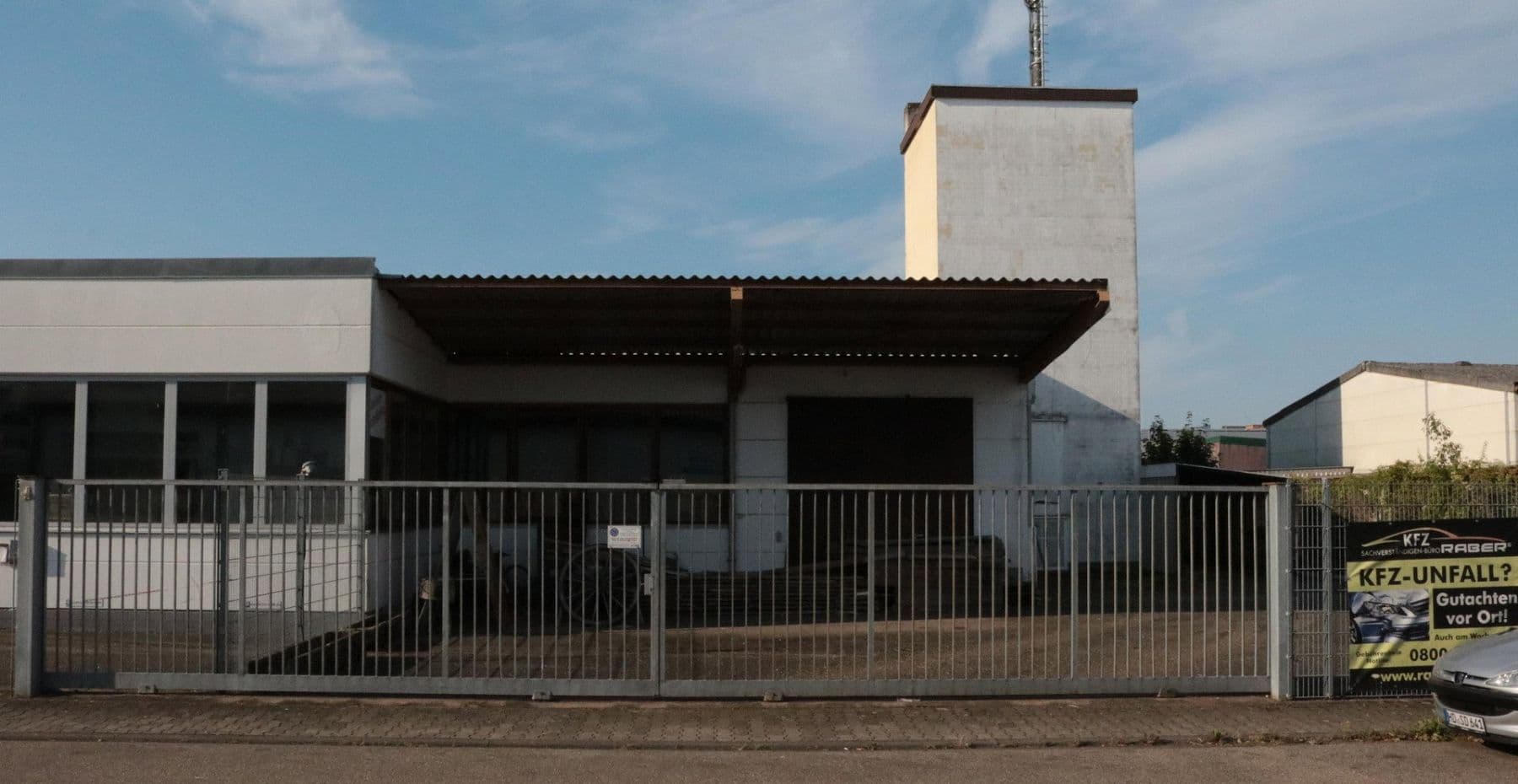 Prenájom nebytového priestoru 1.500 m², Walldorf, Bádensko-Wurttembersko Prenájom nebytového priestoru 1.500 m², Walldorf, Bádensko-Wurttembersko