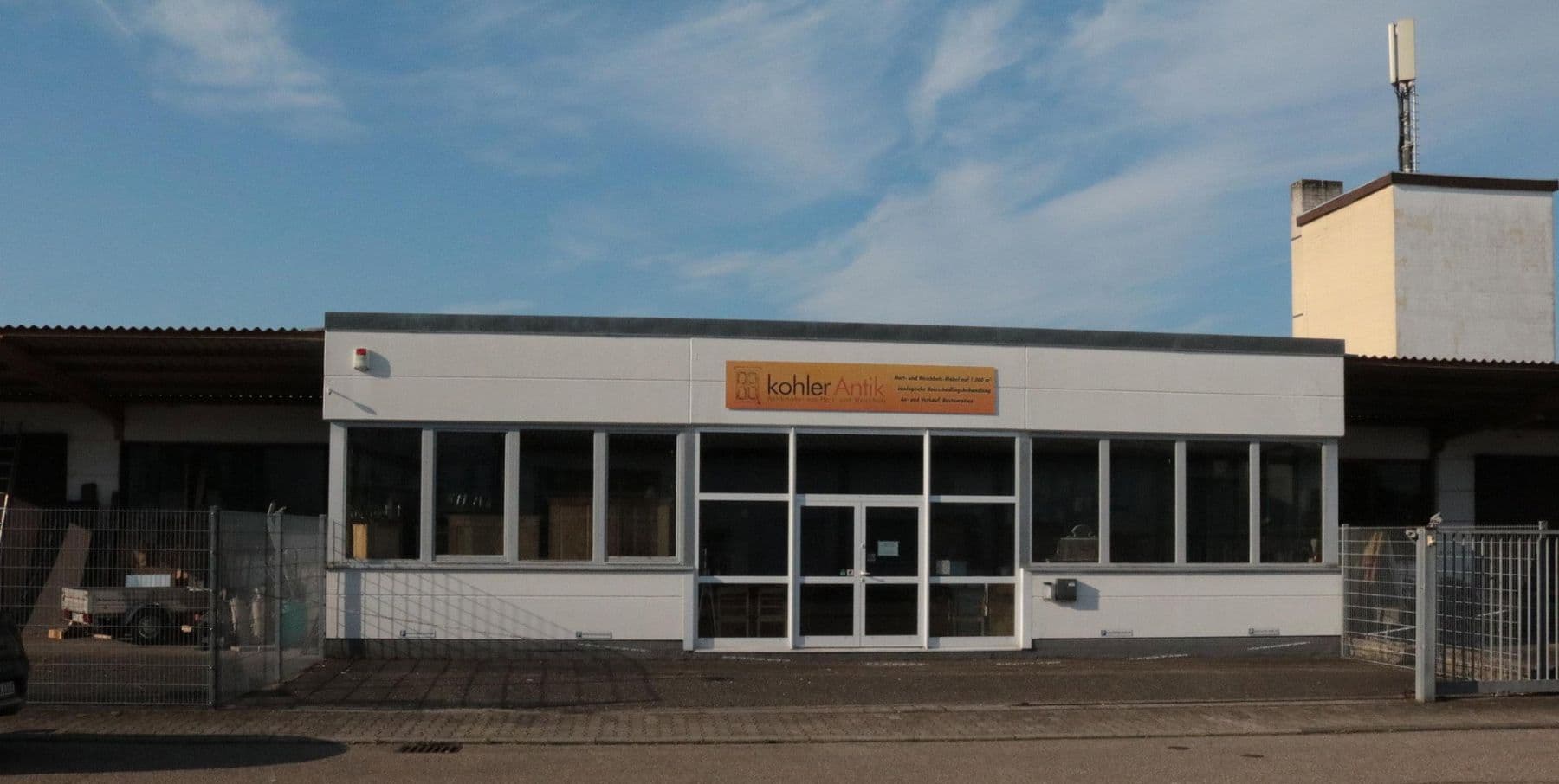 Prenájom nebytového priestoru 1.500 m², Walldorf, Bádensko-Wurttembersko Prenájom nebytového priestoru 1.500 m², Walldorf, Bádensko-Wurttembersko